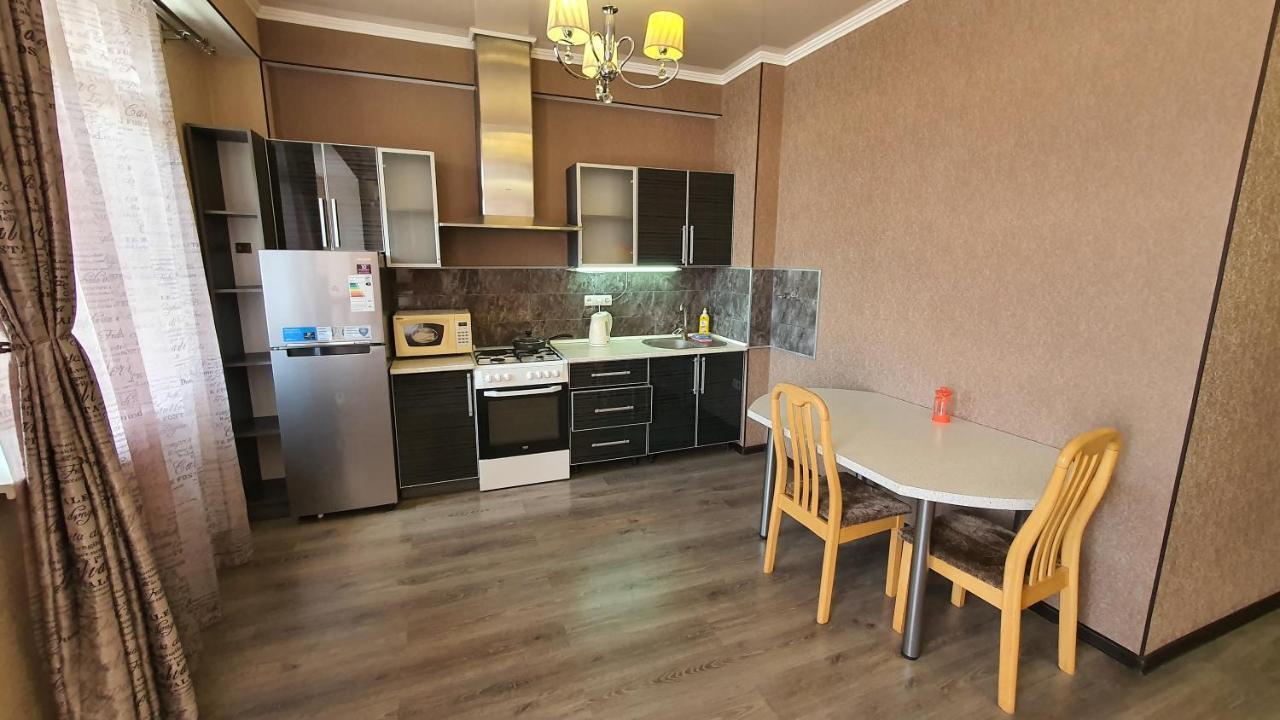 Orange Apartment With Panoramic View Bishkek Exterior foto